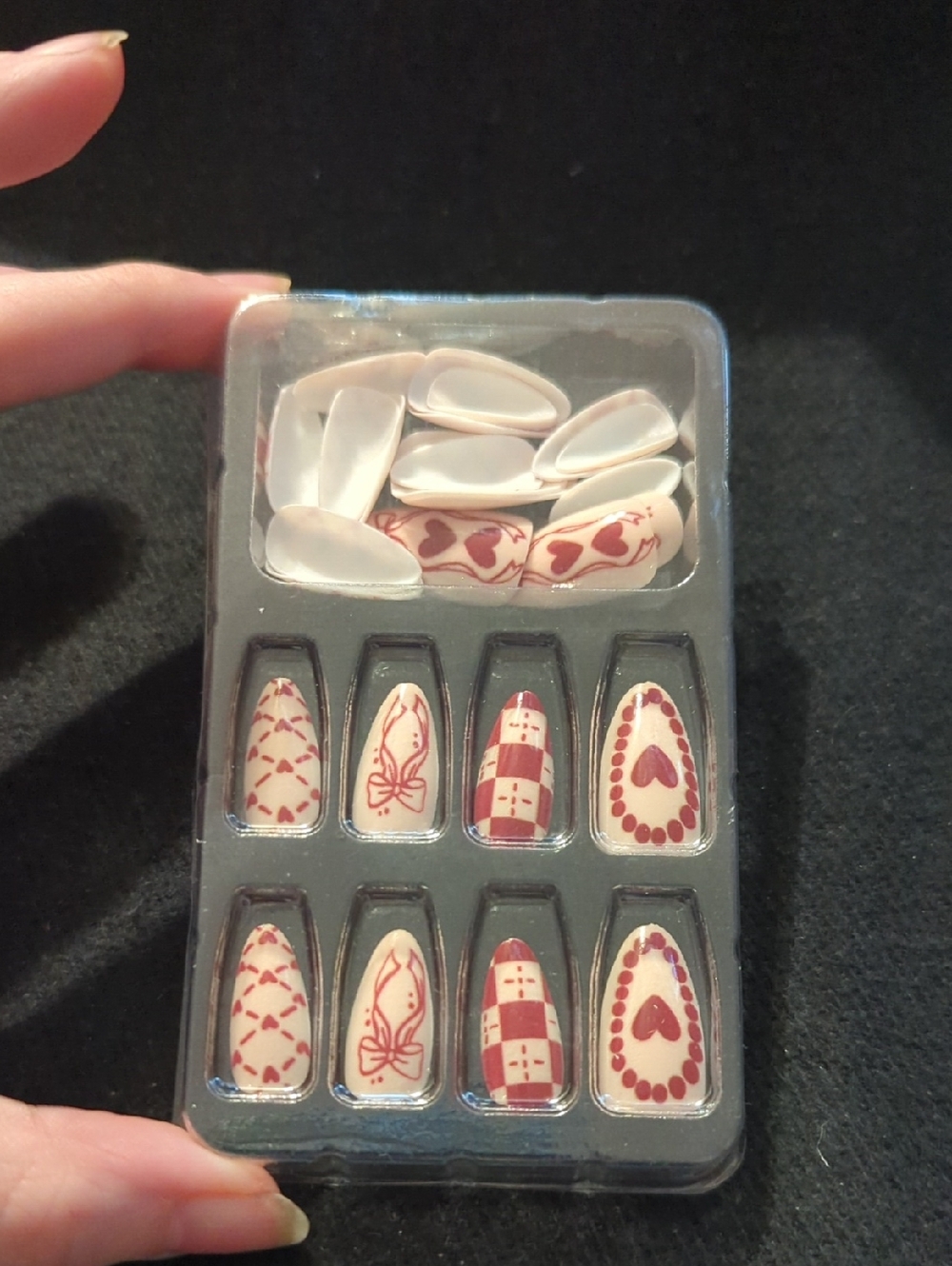 Press On Nails - Cream and Red Bow Heart Printed